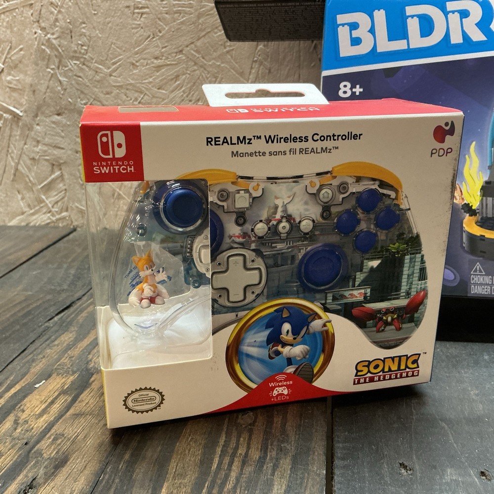 PDP Nintendo Switch REALMz Wireless Controller - Sonic The Hedgehog (SEALED)