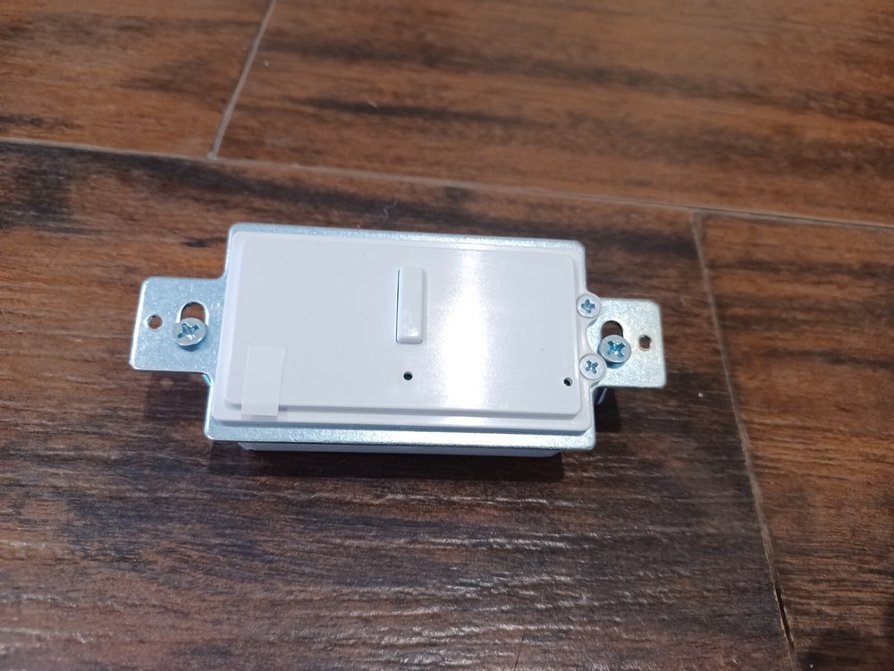 ILC LightSync Control Devices G2 White 1 Button LS-G2-WH-1