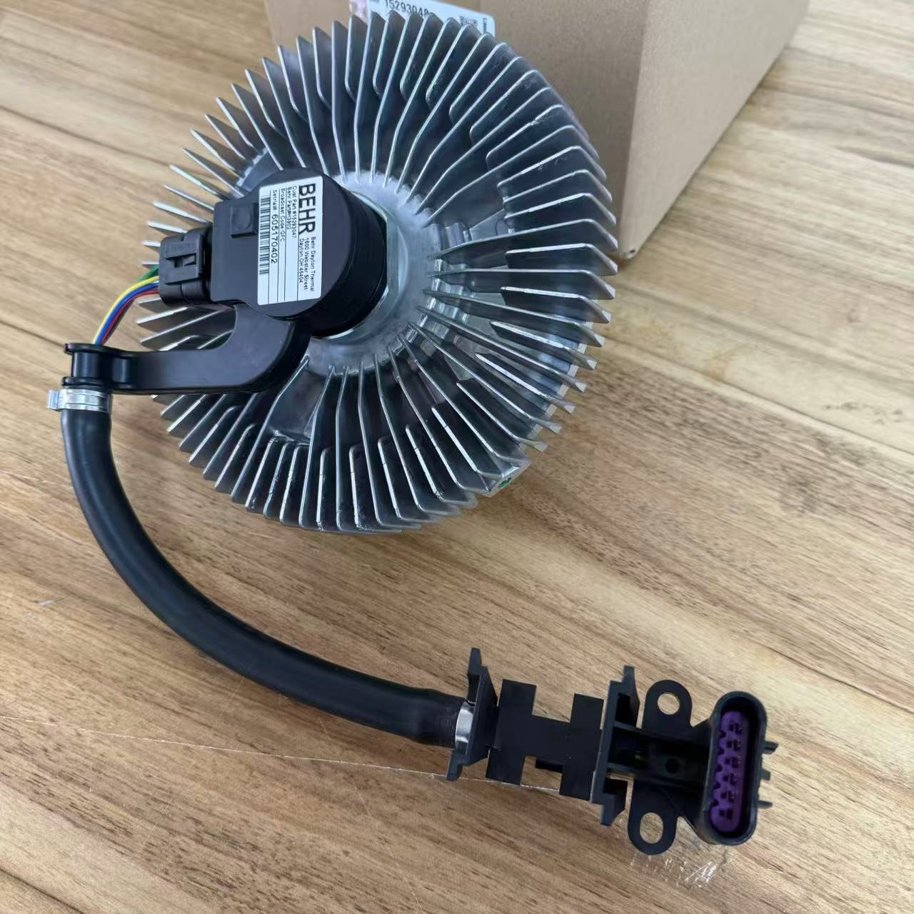 New Genuine Fan Clutch for 02-09 Trailblazer Buick Rainier GMC Envoy 4.2L 5.3L