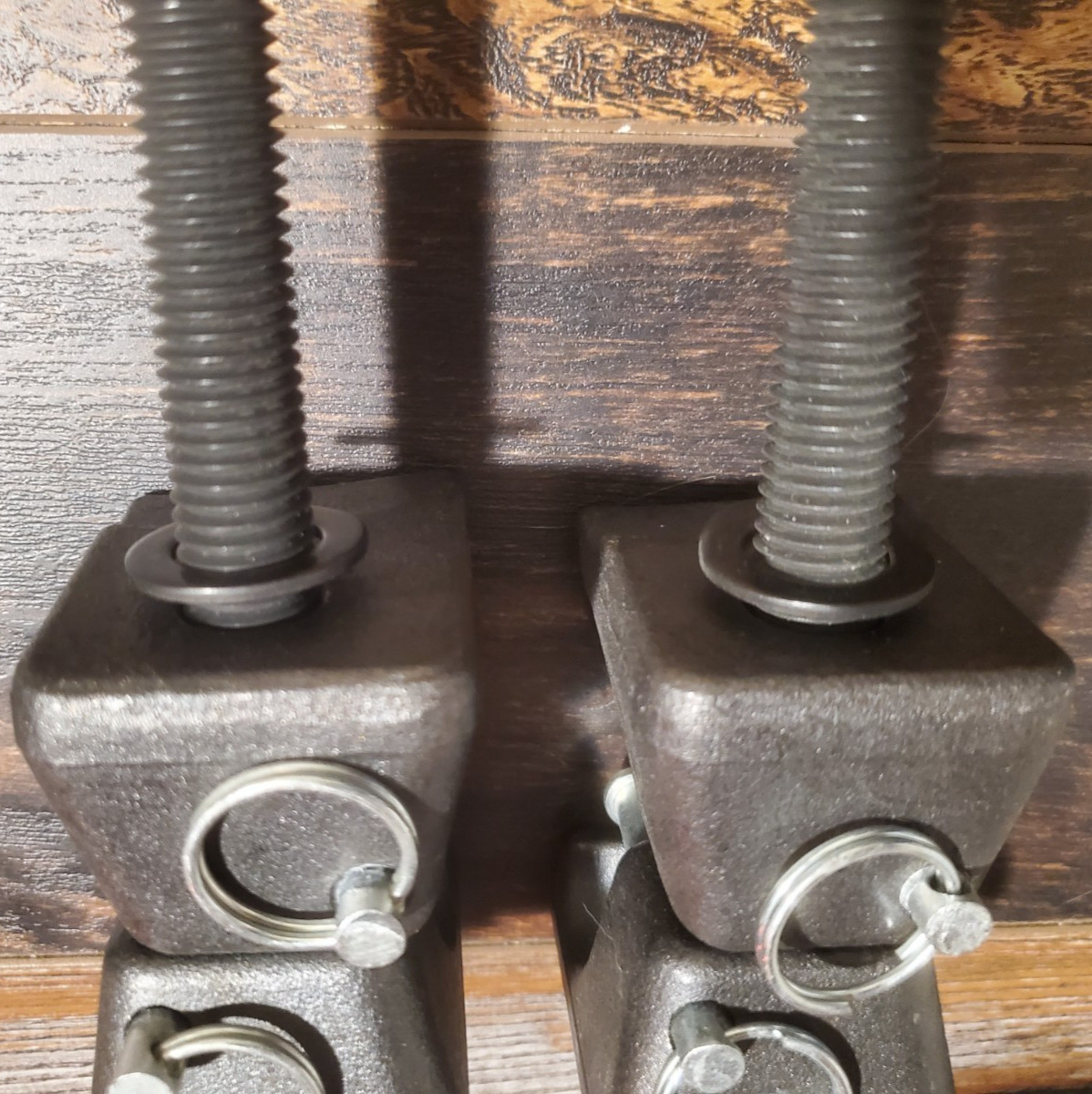 OEMTOOLS 27036 10.75 Inch MacPherson Strut Spring Compressor, Set of 2