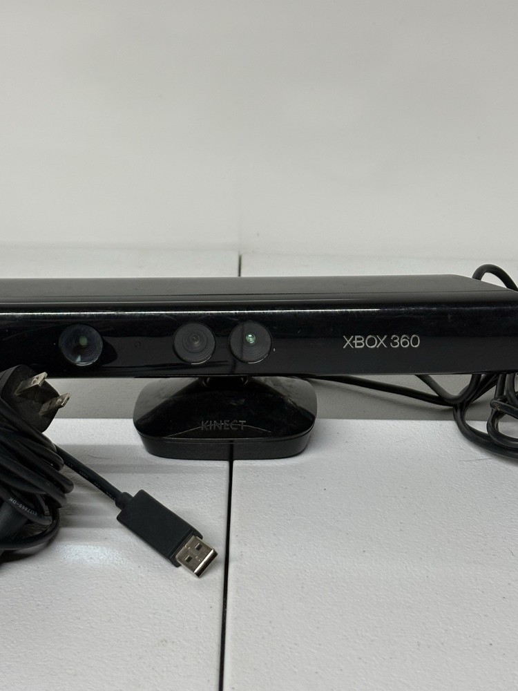 Microsoft Xbox 360 Kinect Sensor Motion Camera Black USB Wired for Console