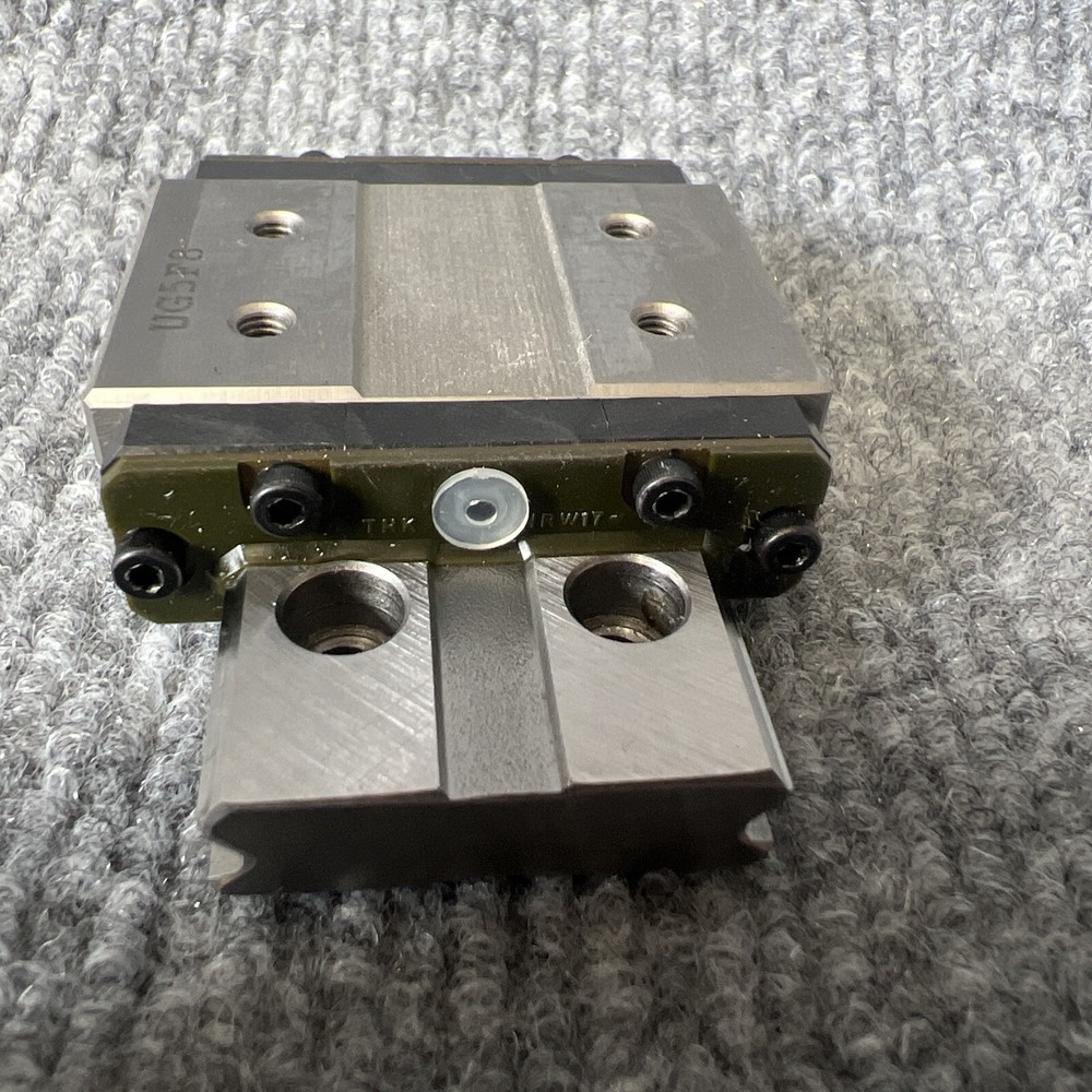 THK HRW17 Linear Guide Block And Rail New