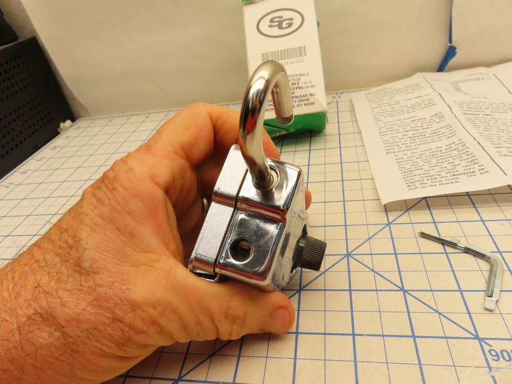 Sargent & Greenleaf 8077AD High Security Combination Changing Key Padlock New