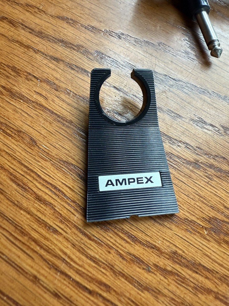 ⭐️Ampex 702 Microphone 50Kohms Dynamic Untested Excellent Condition Vintage
