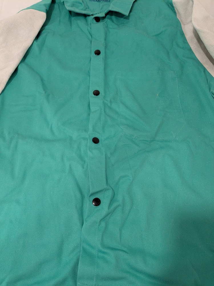 Pro-Safe Flame Resistant/Retardant Jacket Size Large WELD-JK-B1-L