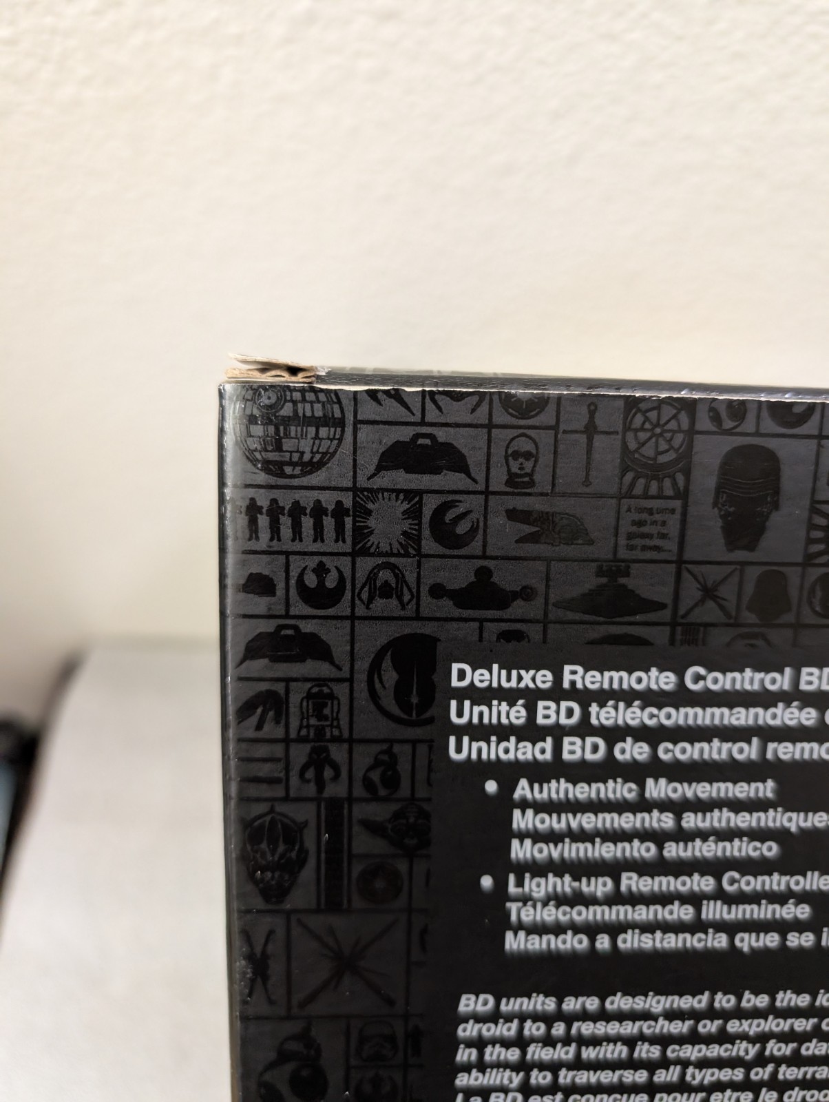 Disney Parks Star Wars Galaxy's Edge Deluxe Remote Control BD Unit Droid 2.4 GHz