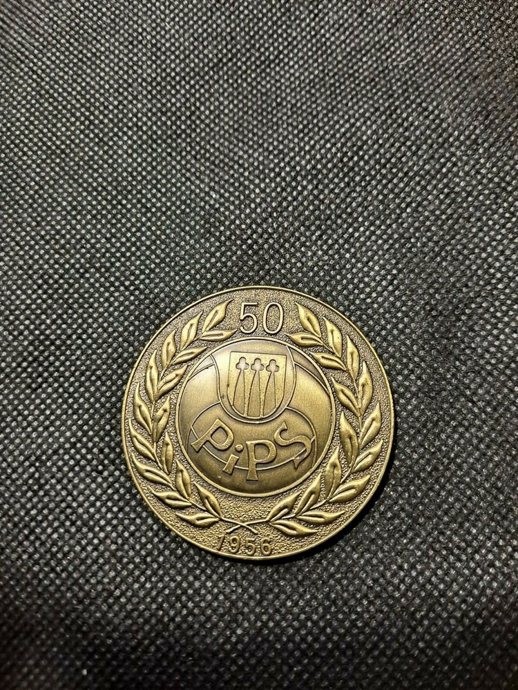 1956 PIPS 50 TOKEN! e3955DTU