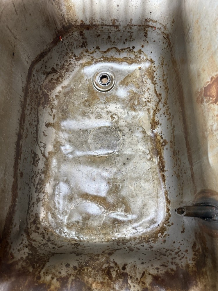 Marine Iveco 8210 oil pan