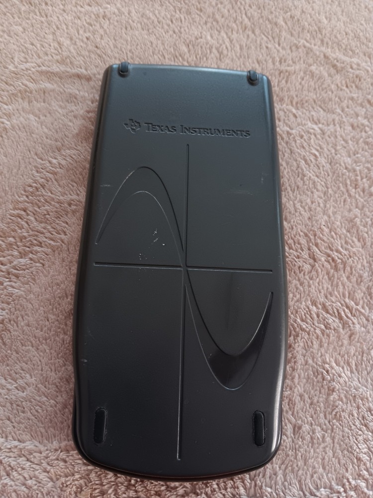 Excellent Condition Texas Instruments TI-83 Plus Graphing Calculator - Black
