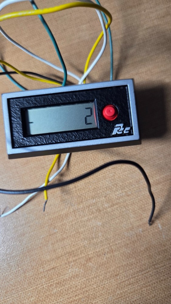 Red Lion CUB2LU00 Counter