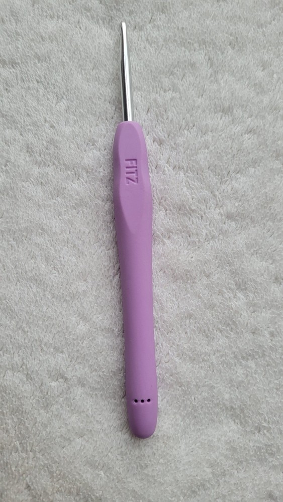 Preowned Fitz  Wooble Ergonomic Crochet Hook