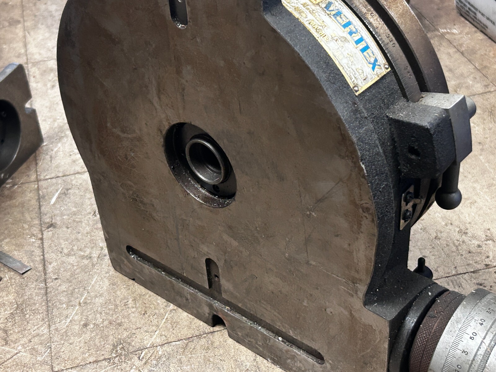 MACHINIST TOOL LATHE Vertex Horizontal - Verticle 12" Rotary Table Fixture