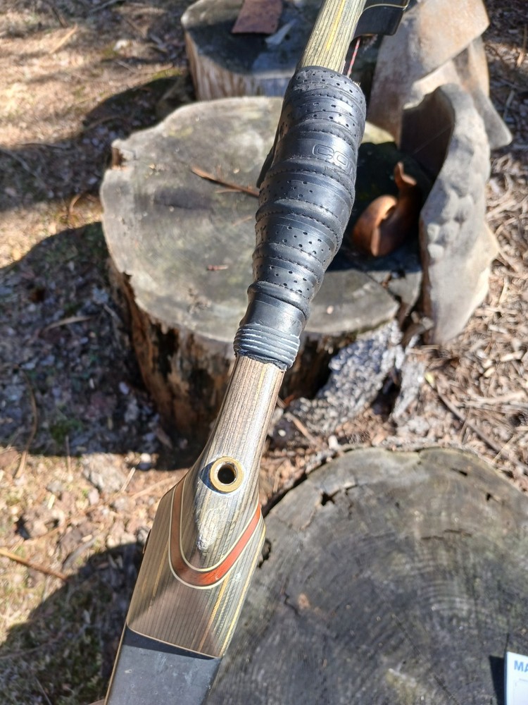 Black Widow MAB Recurve 63# strongman