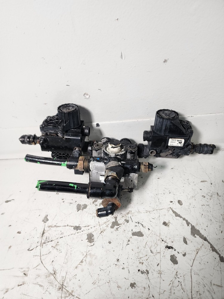 K056040 Bendix M-40HR ABS Modulator Valve 12v ASSEMBLY