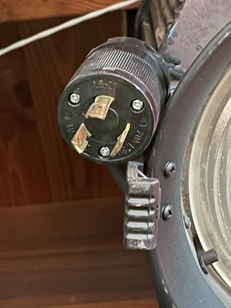 Strand Fresnelite 8” 2K Light Pulled From Fully Functional Stage