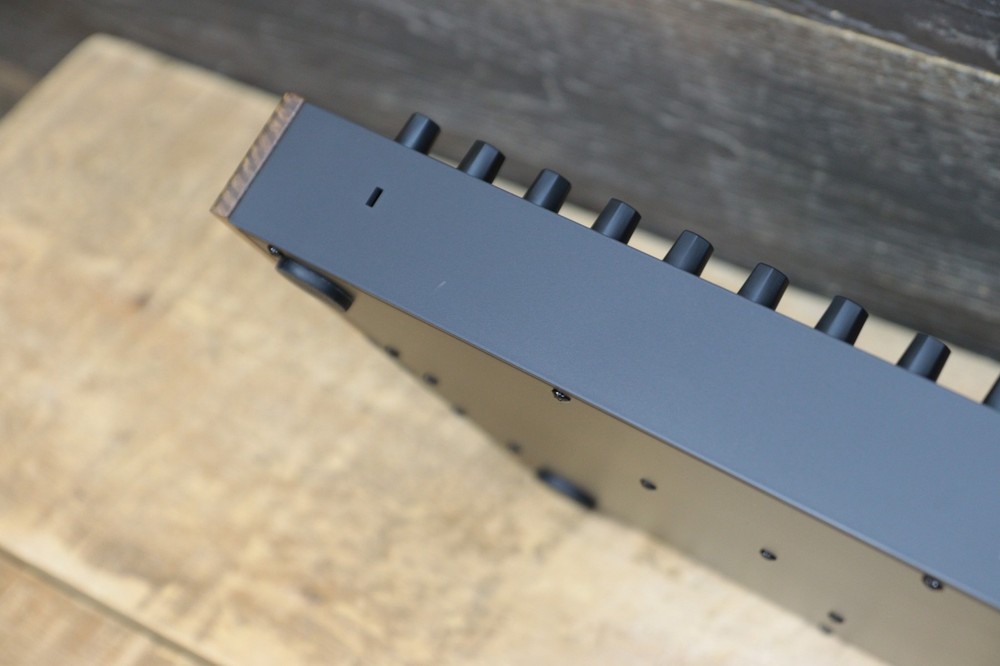 Arturia KeyLab 61 Mk3 Universal MIDI Controller 61-Note Semi-Weighted w/Box