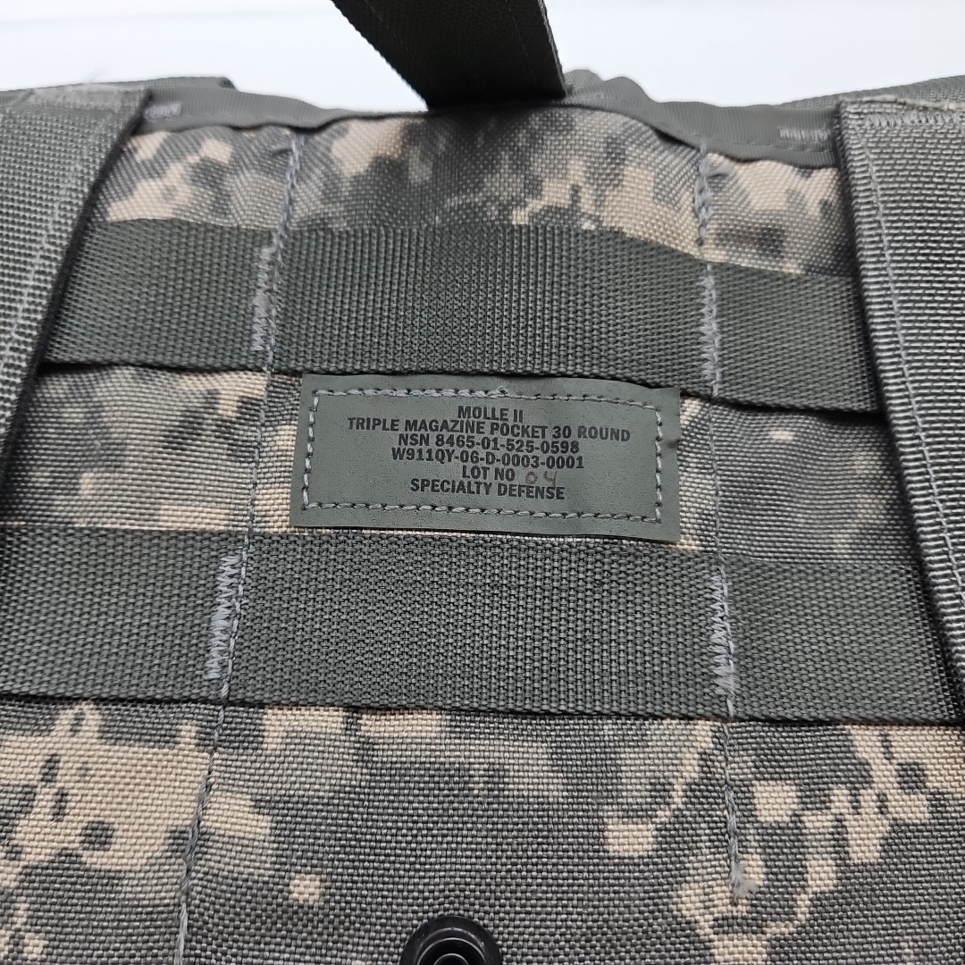 US Military Molle Triple Mag Pouch, ACU Digital, 8465-01-525-0598 New
