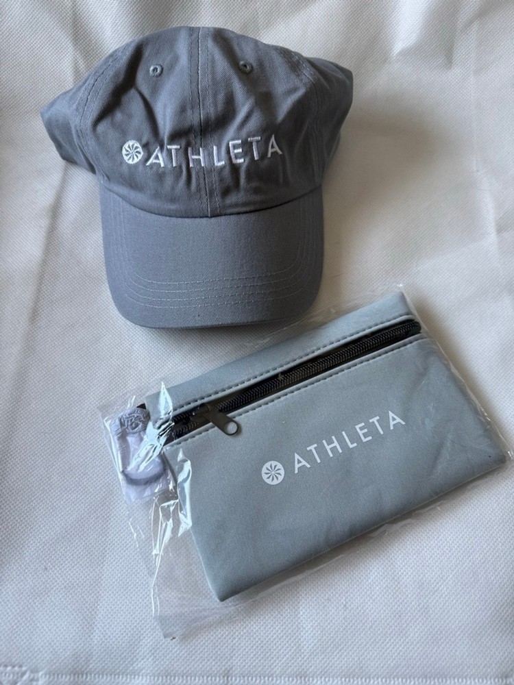 NWT Athleta Hat baseball cap and small zippered pouch set