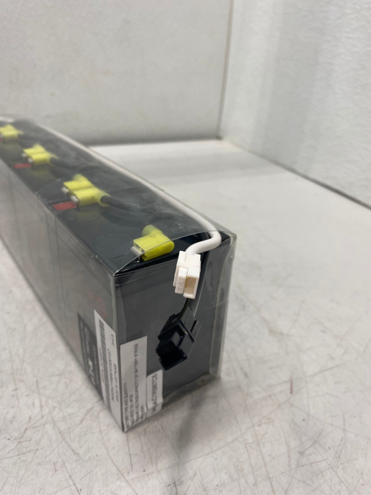 Eaton 8 Tripp Lite Replacement Battery Cartridge Model RBC5-192