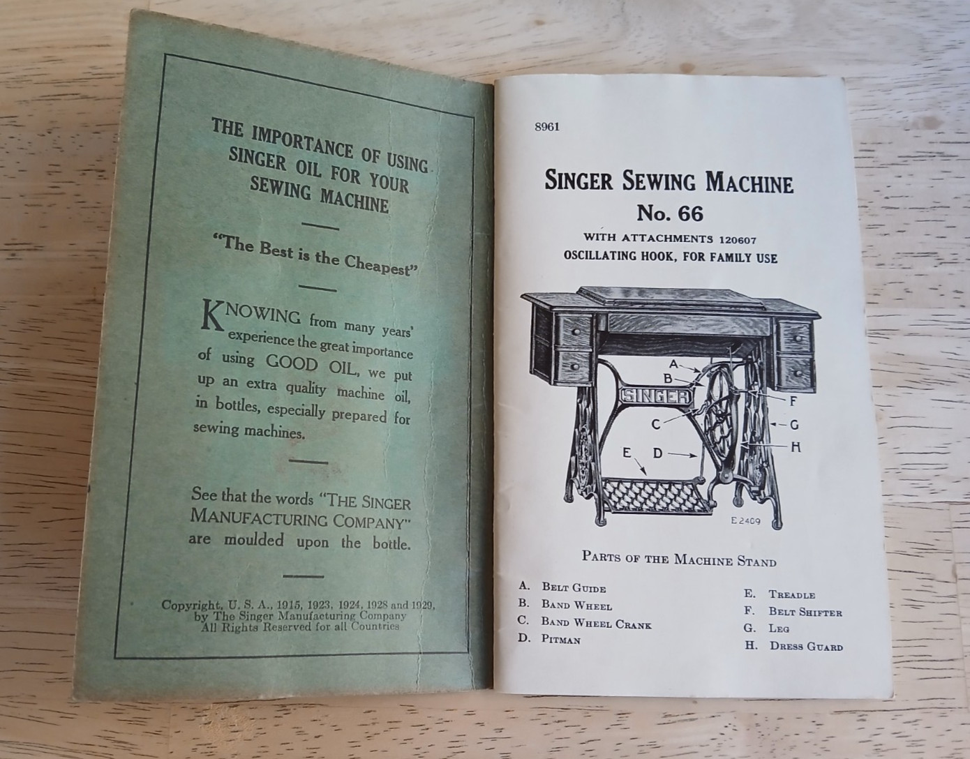Original Singer Sewing Machine Owner's Instruction Manual for 66 & Attachments