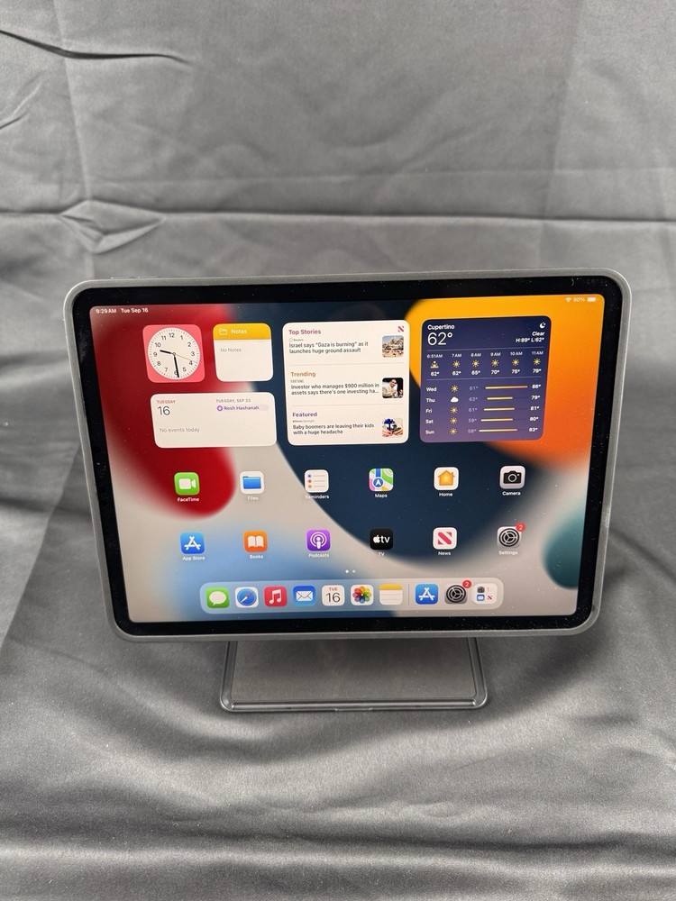 Moft Float Stand Case For iPad Pro 11” Gen 1/2/3/4 (2018-2022) Adjustable Angle