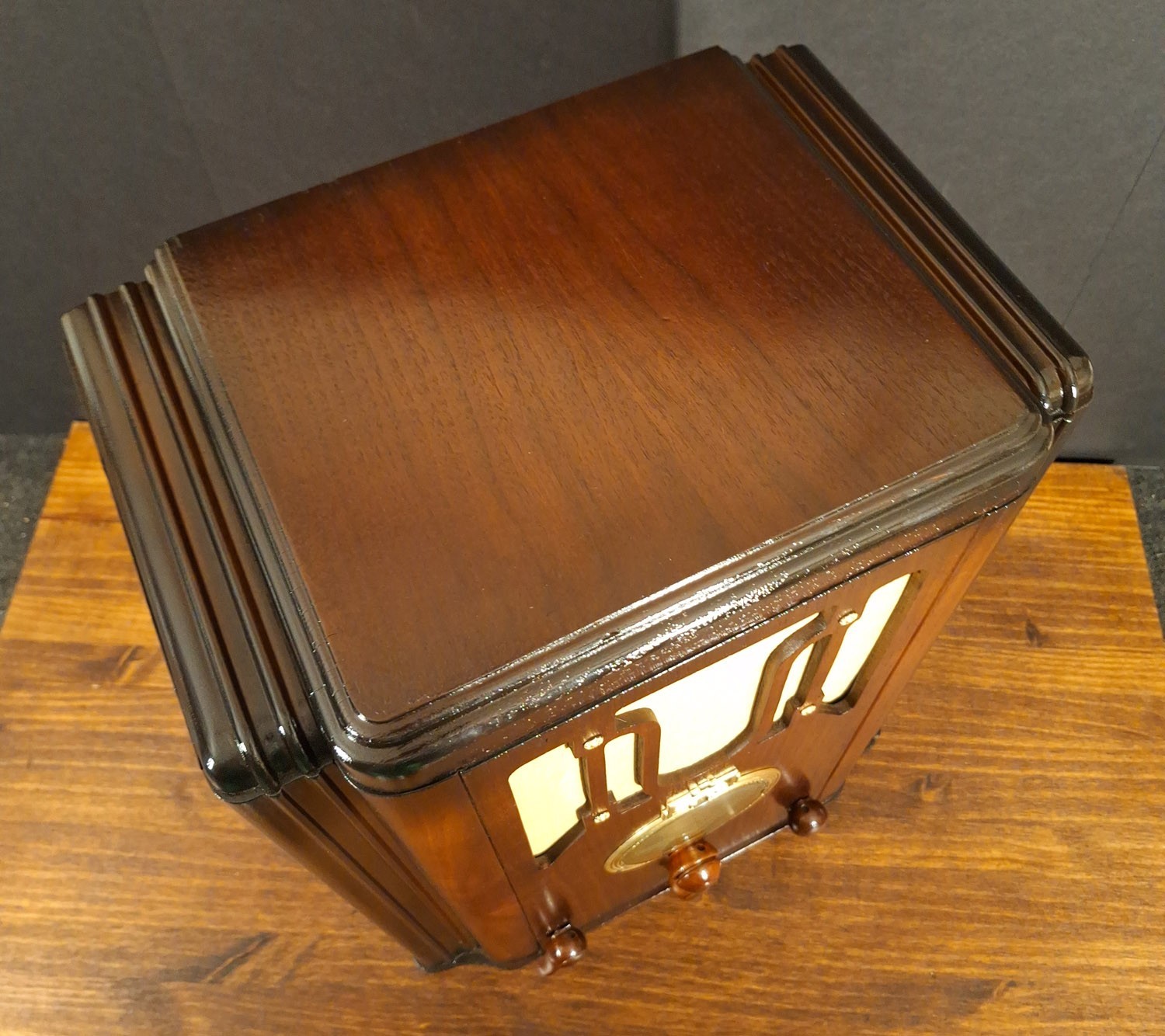 Old Antique Wood Crosley Viking Vintage Tube Radio -Restored & Working Tombstone