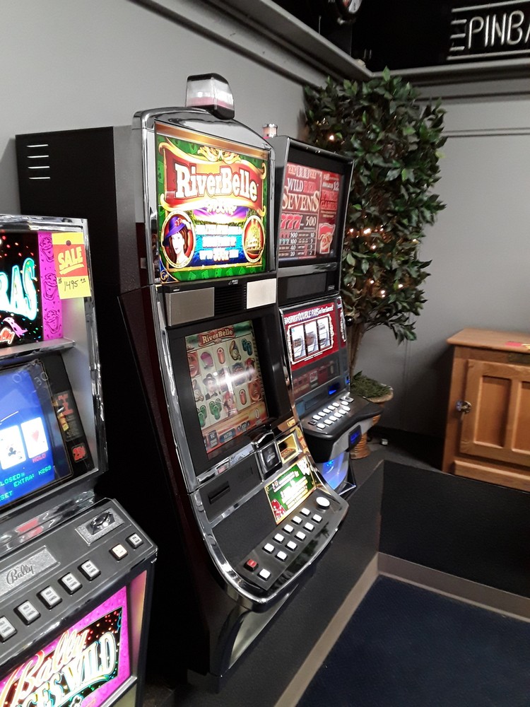 River Belle by Williams Slot Machine