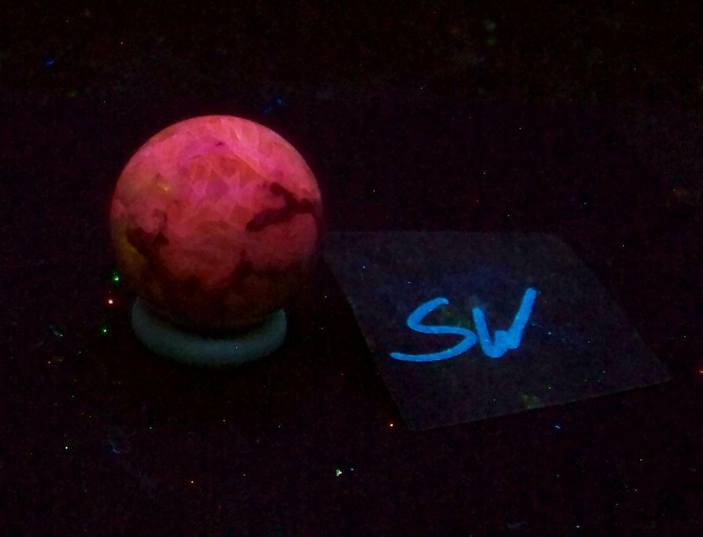 Fluorescent CA Calcite 29mm Collection Sphere 5043
