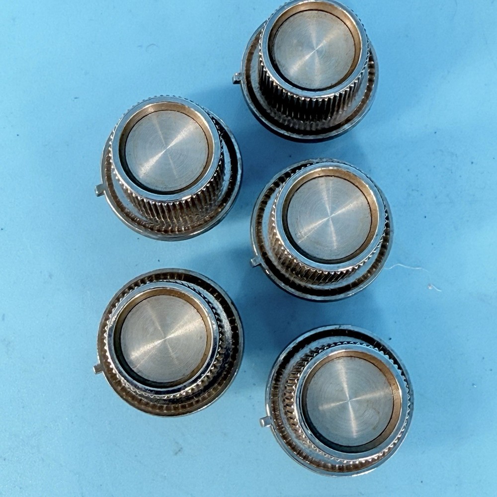Lloyds Solid State Stereo Plastic Silver Knobs for Model 1M32W-07A Replacement