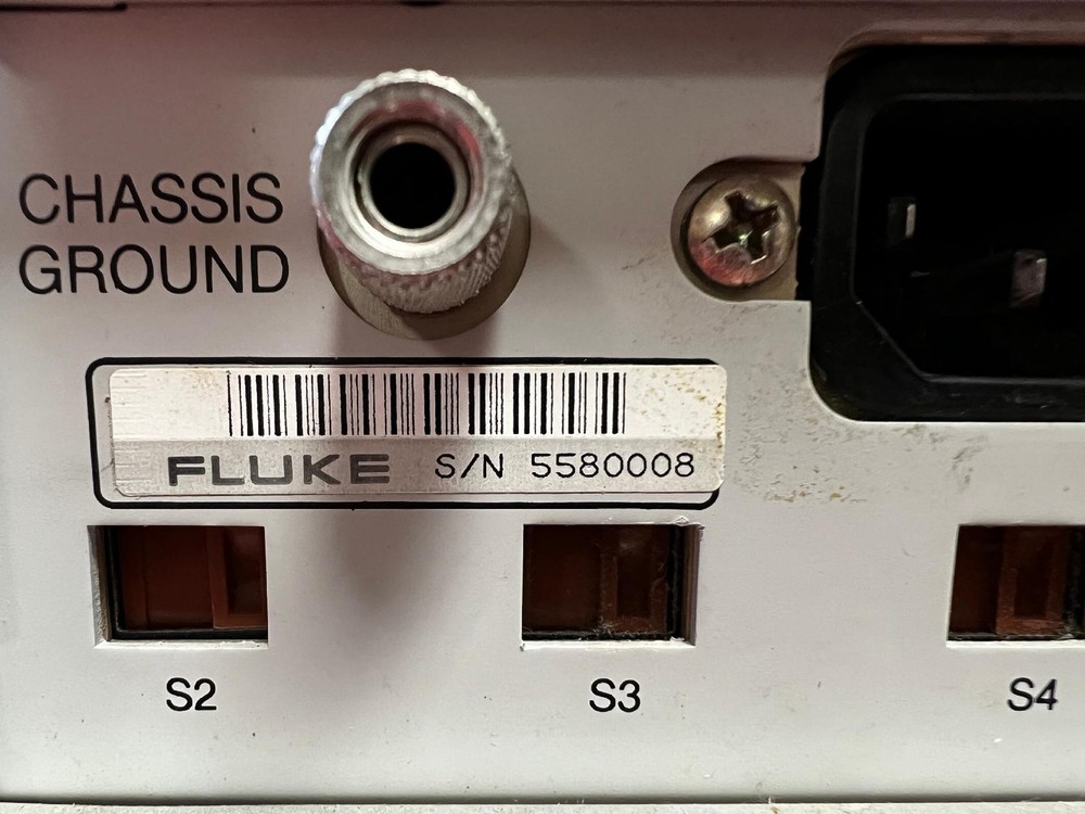 Fluke 5700A s/n 5580008 Multifunction Calibrator