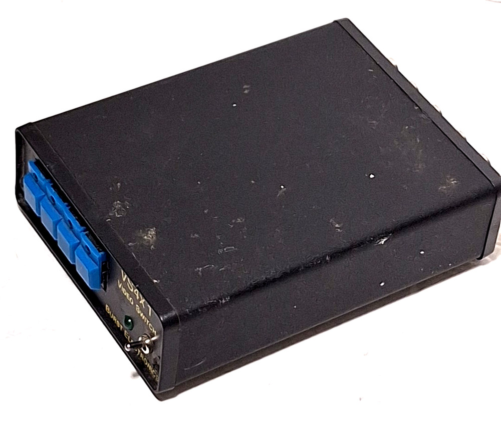 Video Switch Burst Electronics 4 Inputs VS4X 1 (Missing Power Cord)