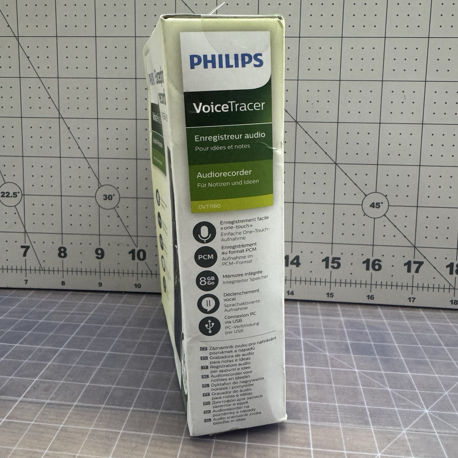 Philips Voice Tracer Audio Recorder 8mb OPEN BOX NEW Recording DVT1160