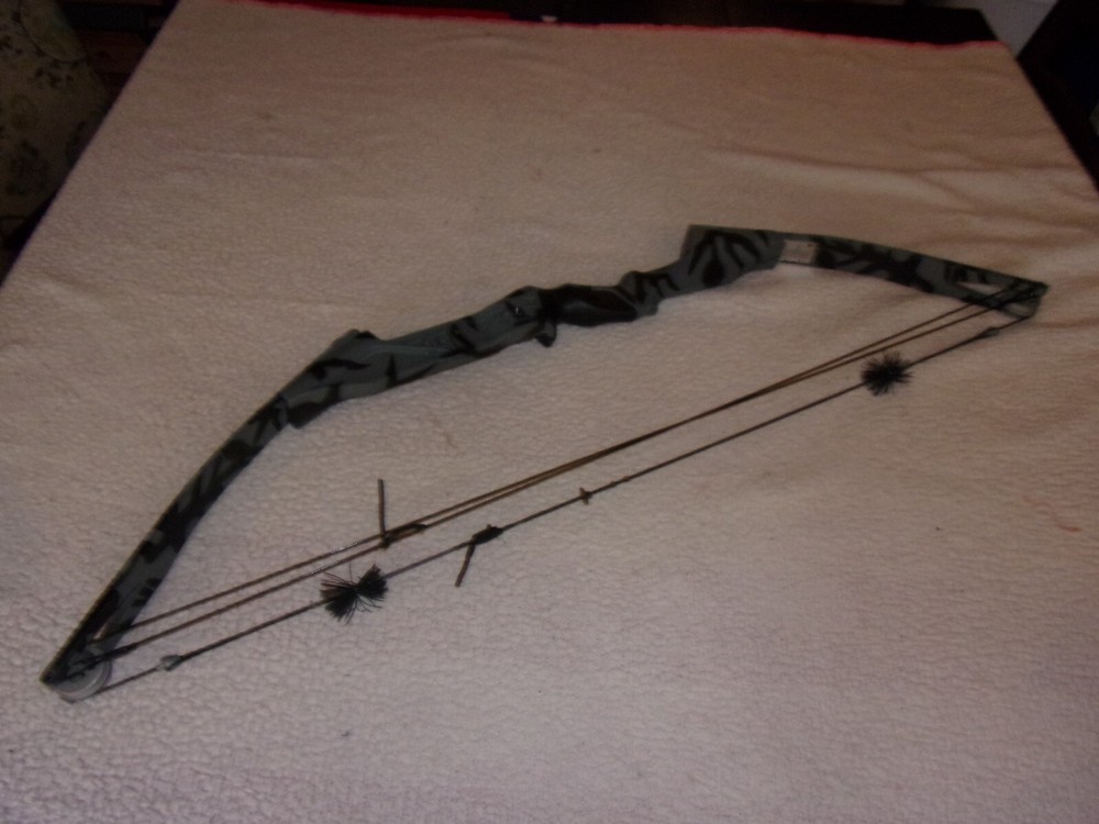XI Silverhawk XP Compound Bow