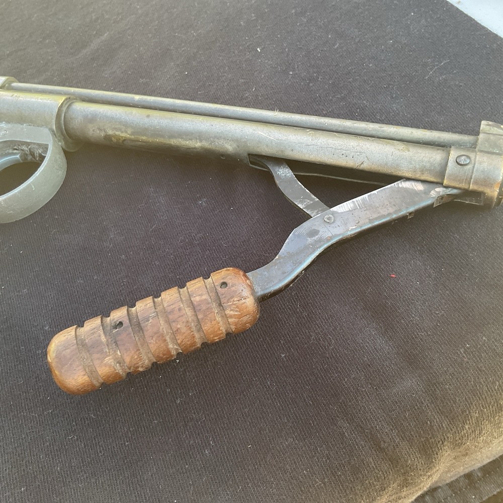 Benjamin Franklin Vintage Model 137 High Compression Air Rifle