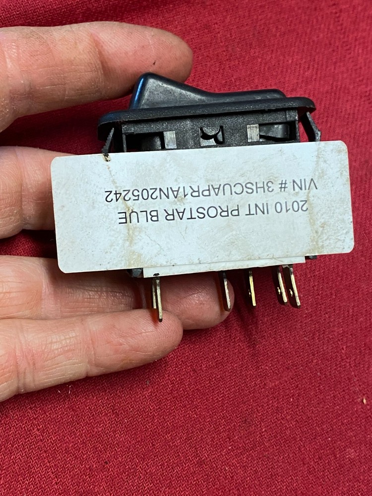 International ENGINE PREHEAT ROCKER Switch CONTROL 3664067C2