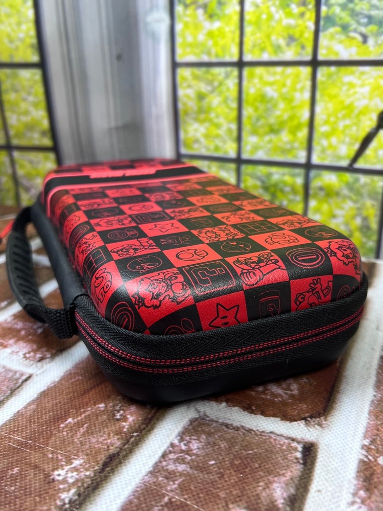 Nintendo Switch - Super Mario Protection Case Kit