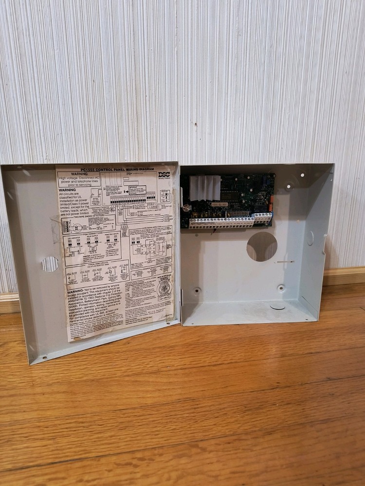 Digital Security Control PC1555