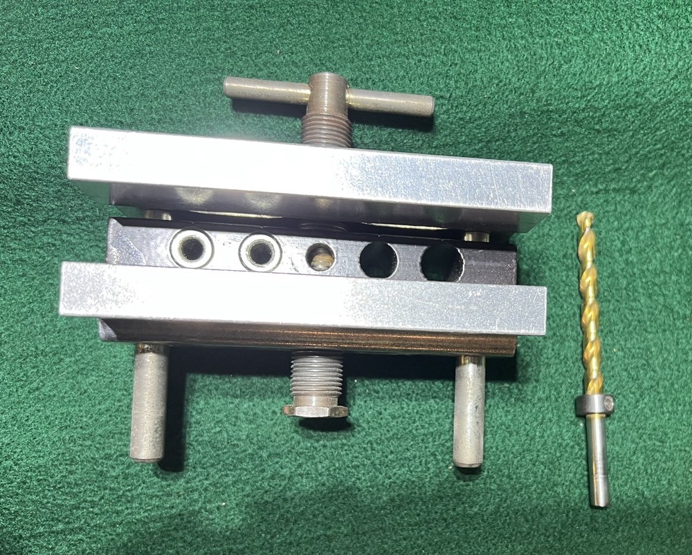 Dowl-It Model 2000 Self-Centering Dowel Drill Guide Doweling Jig + extras