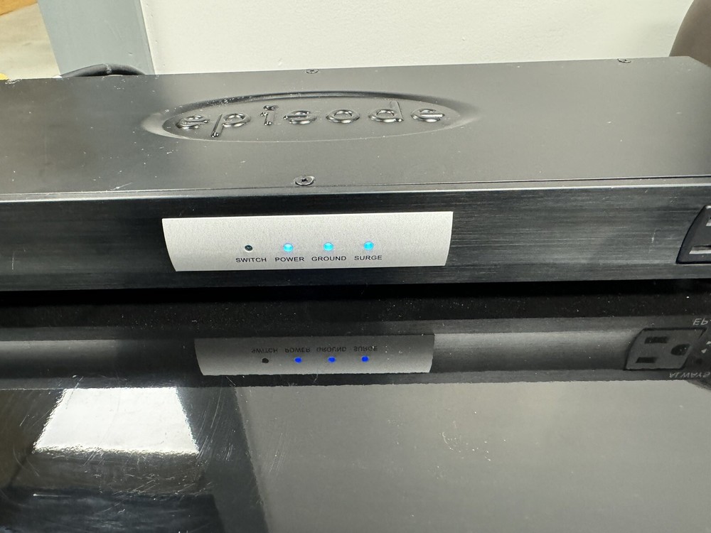 Episode EP-200-9HTR Surge Protector