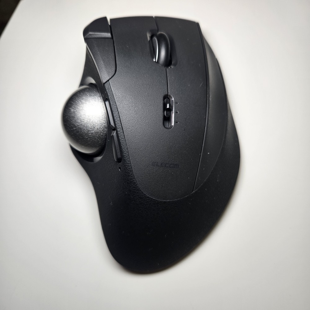 ELECOM IST PRO Trackball Mouse Bluetooth 2.4GHz Wired 10 Button Black