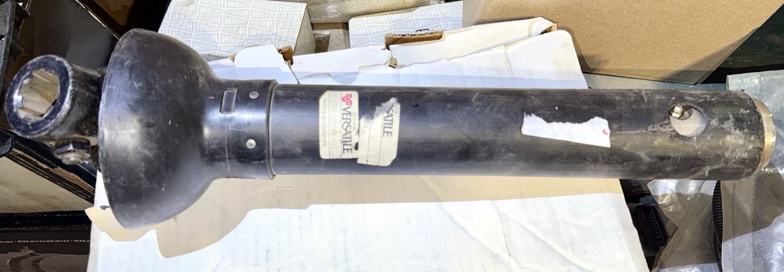 Versatile Unused PTO Drive SHAFT 6 Spline From Closed Dealership 00048374