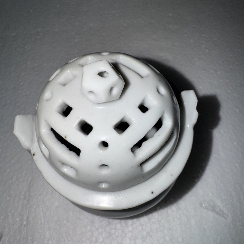 Chinese celadon miniature incense burner