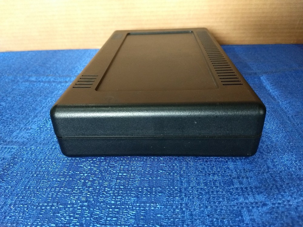 IBM Remote Async Node 16 Port EIA-232 (88G3841) W/ Power Supply