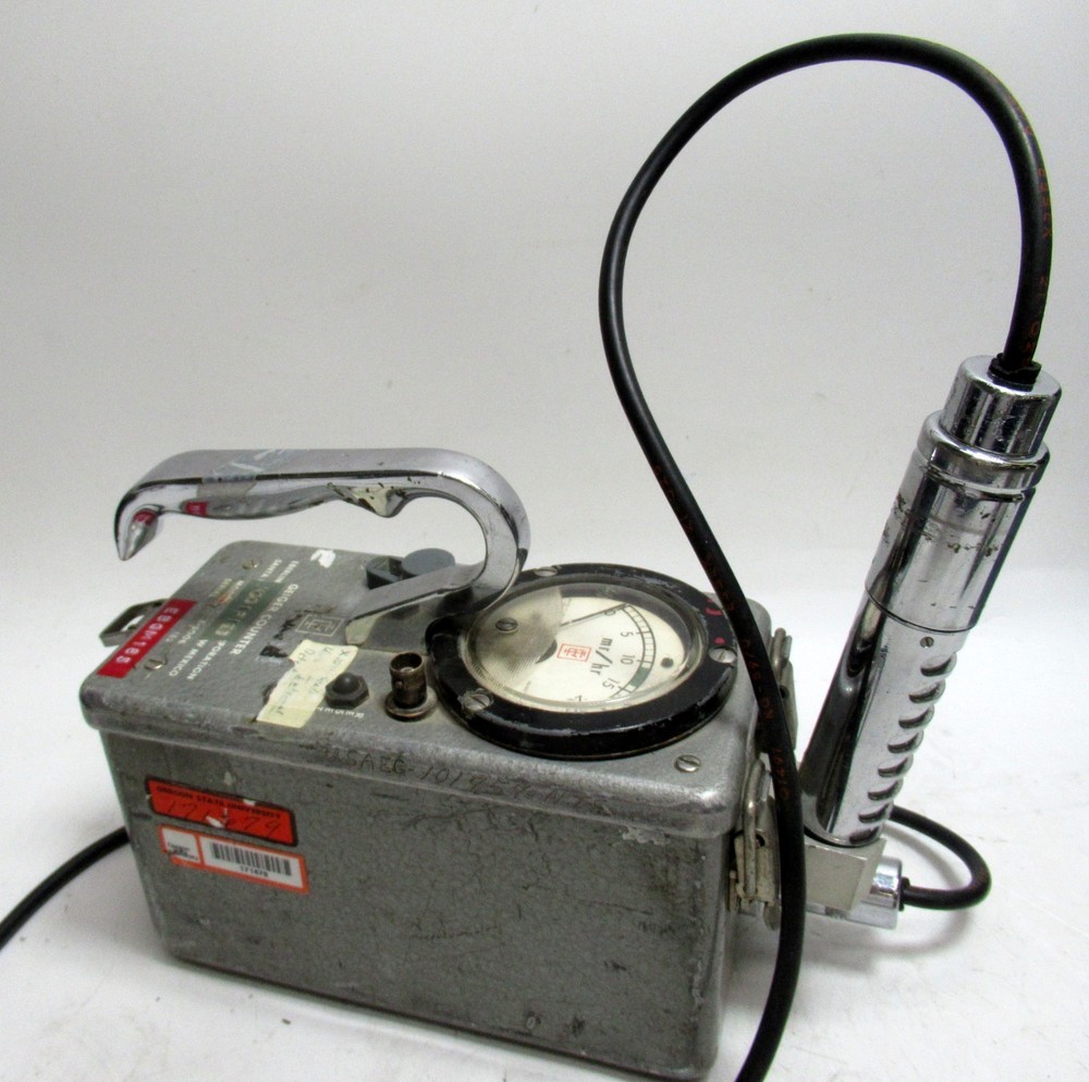 EBERLINE INSTRUMENT E-500B 500 GEIGER COUNTER SURVEY METER w/ Probe