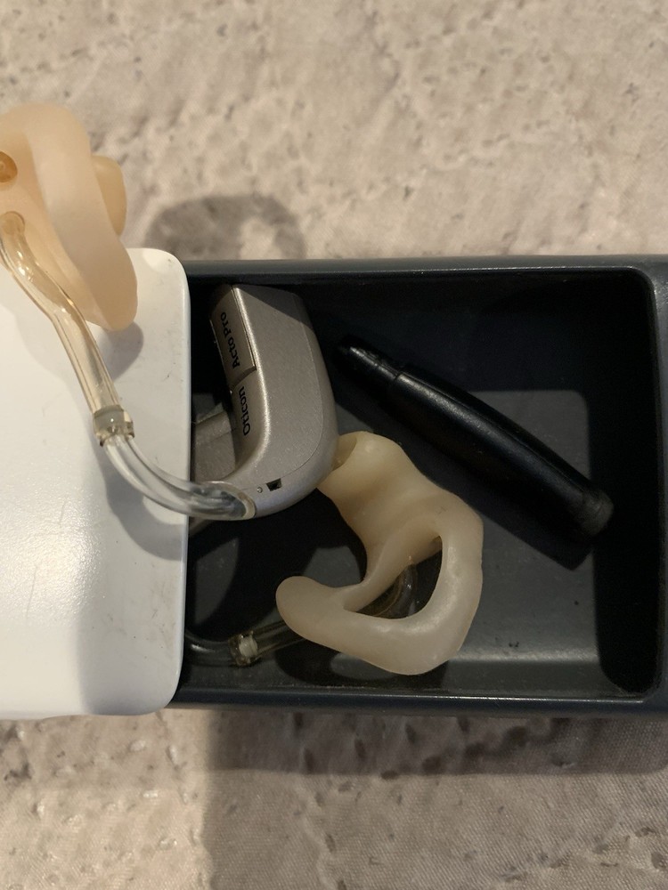 OTICON Acto Pro HEARING AIDS RIGHT/LEFT SET. W/CASE