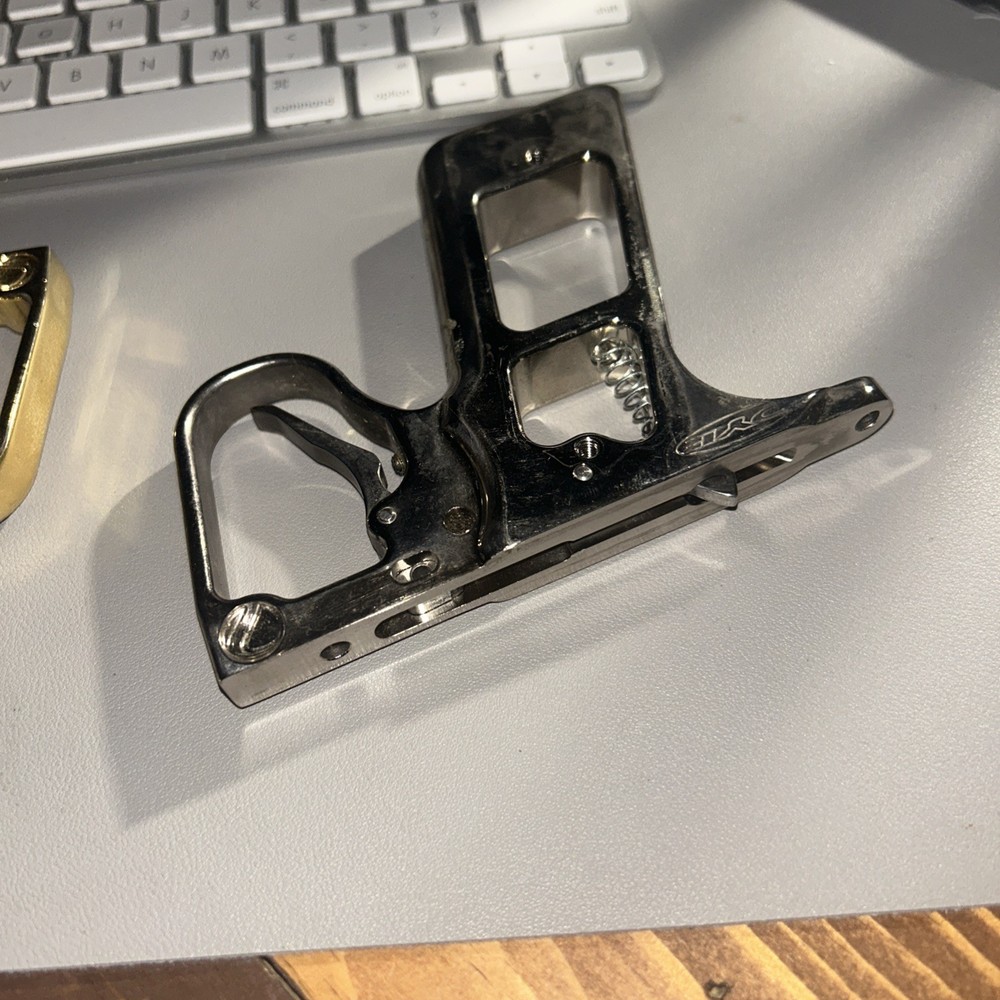 2 DYE AUTOCOCKER FRAMES - PAINTBALL Shock tech Freelfow Inception Dark