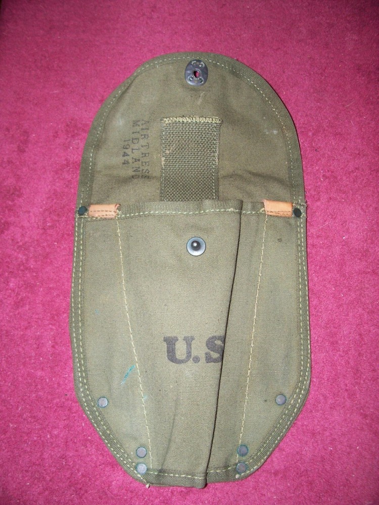 ORIG.  UNISSUED WW II OD INTRENCHING TOOL COVER DATED 1944