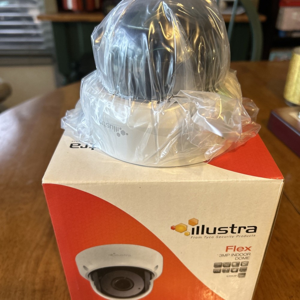 Illustra Flex 3MP Indoor Dome Camera