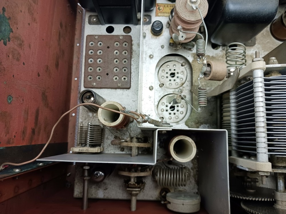 Vintage Johnson Viking II HF tube Transmitter Copper Plated Case