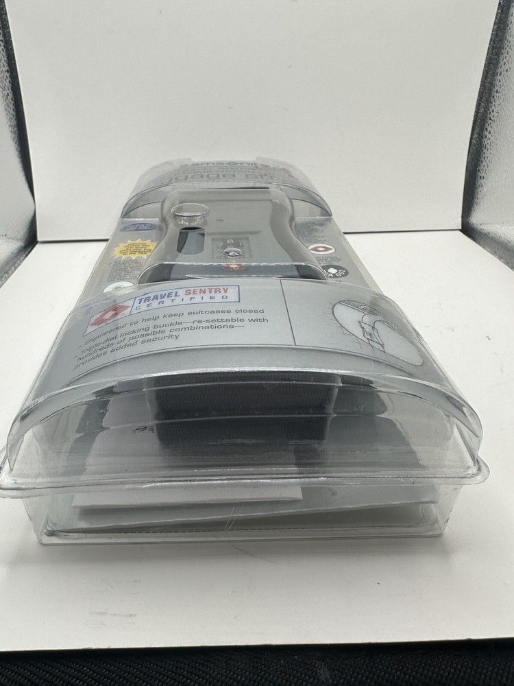 Samsonite Luggage strap: TSA light code activation